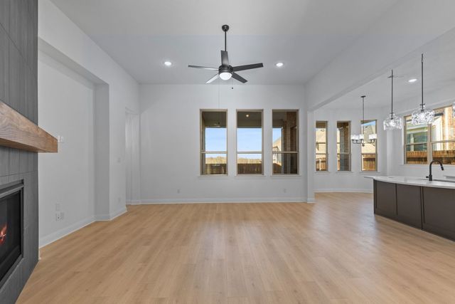 905 Mumms Field Drive, Fort Worth, TX 76247