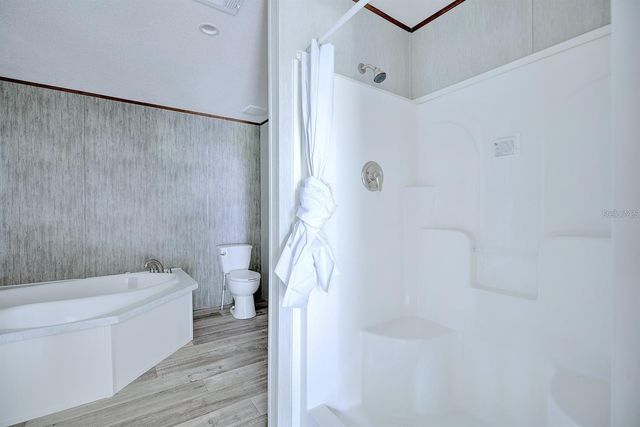 8595 NW 13TH COURT, Ocala, FL 34475