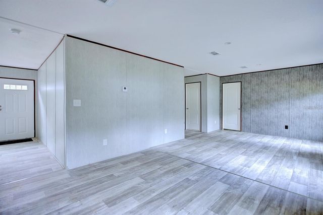 8595 NW 13TH COURT, Ocala, FL 34475