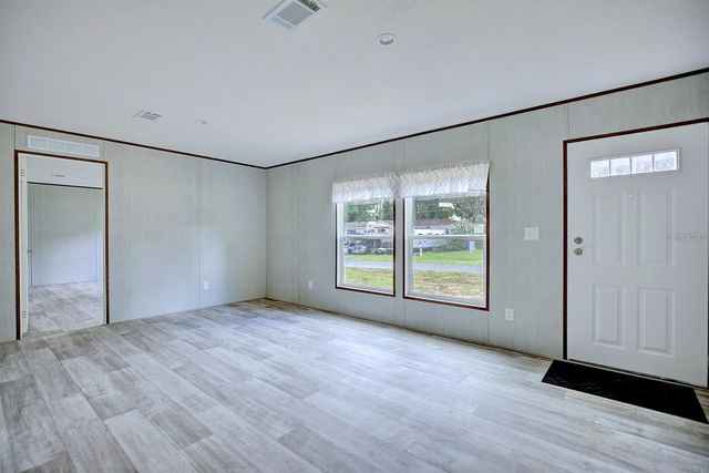 8595 NW 13TH COURT, Ocala, FL 34475