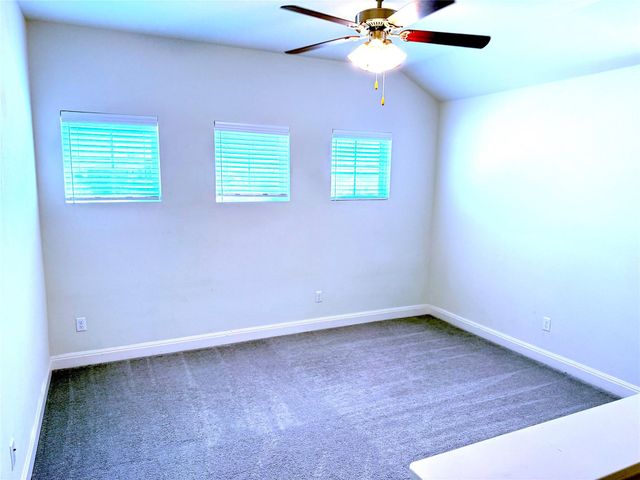 138 Fern DR, Buda, TX 78610