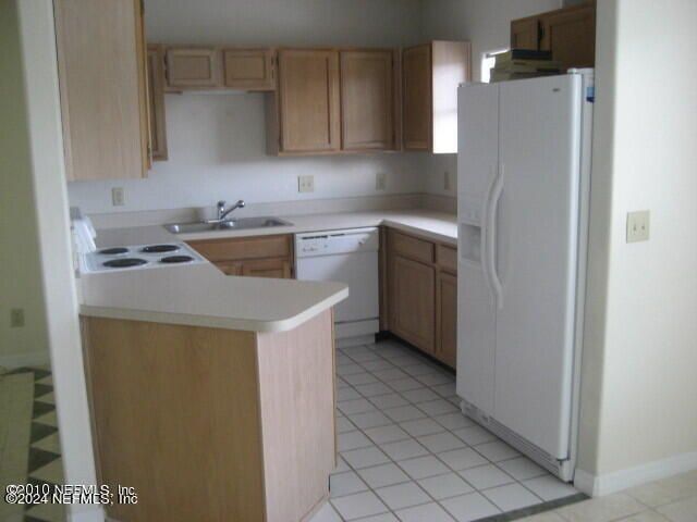 1800 THE GREENS Way 710, Jacksonville Beach, FL 32250