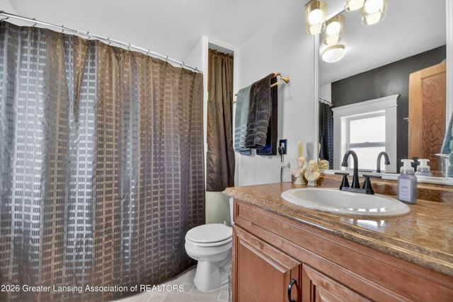 827 Cleveland Street, Lansing, MI 48906