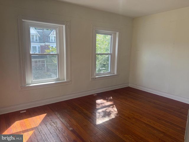 601 W LEMON ST, Lancaster, PA 17603