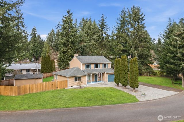 3735 Vassar Loop SE, Lacey, WA 98503