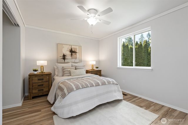 3735 Vassar Loop SE, Lacey, WA 98503