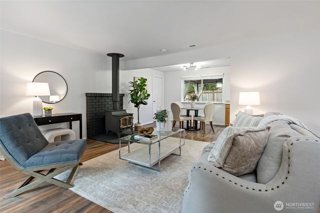 3735 Vassar Loop SE, Lacey, WA 98503