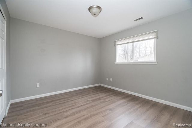 26344 Groveland Street, Madison Heights, MI 48071