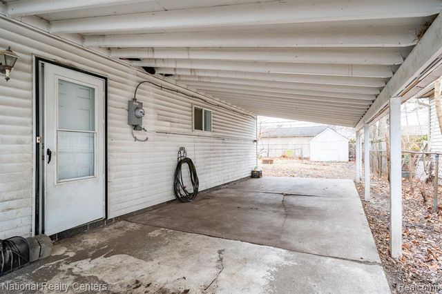 26344 Groveland Street, Madison Heights, MI 48071