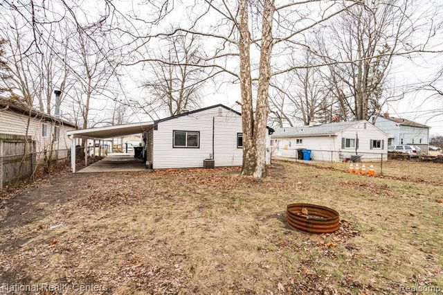 26344 Groveland Street, Madison Heights, MI 48071