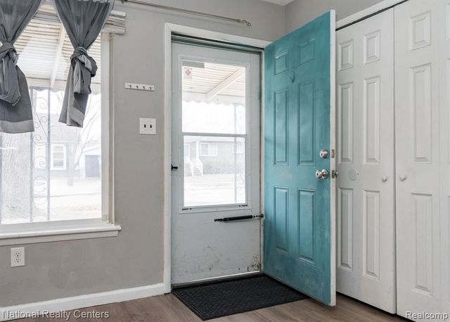 26344 Groveland Street, Madison Heights, MI 48071