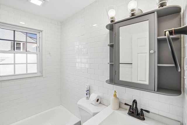 148 South Quinsigamond Ave, Shrewsbury, MA 01545
