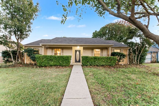 923 Redcedar Way Drive, Coppell, TX 75019