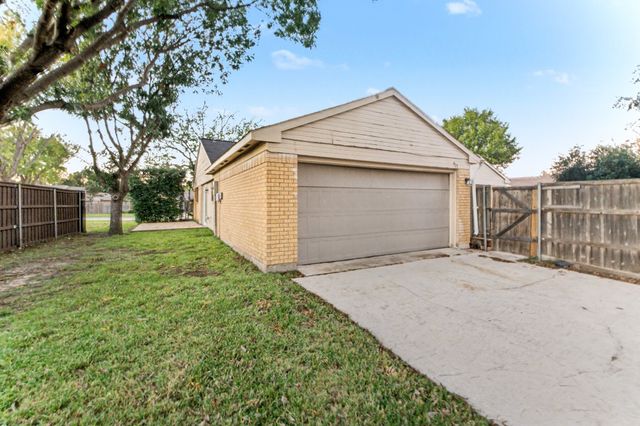 923 Redcedar Way Drive, Coppell, TX 75019