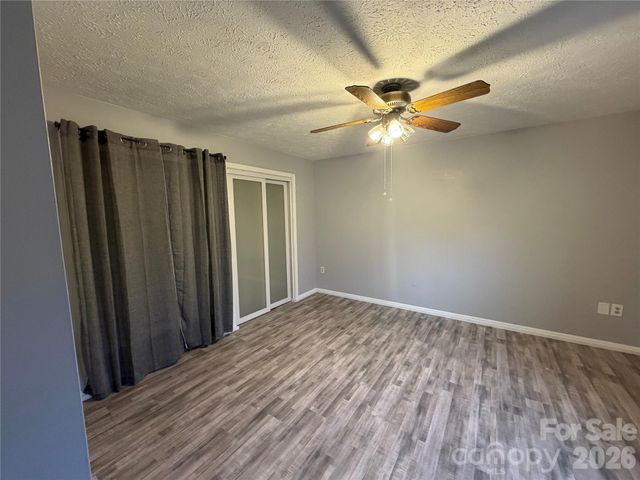 350 Summers Road, Morganton, NC 28655