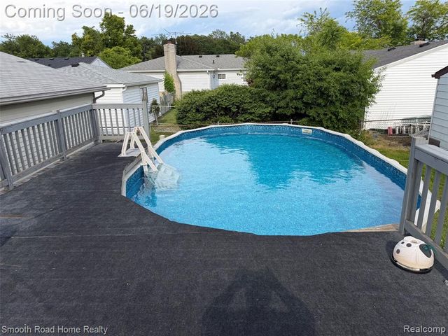 27719 Mayfair Avenue, Trenton, MI 48183