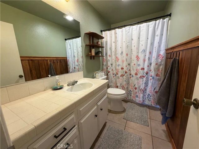 32038 Crystalaire, Llano, CA 93544