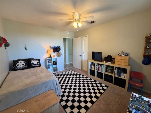 32038 Crystalaire, Llano, CA 93544