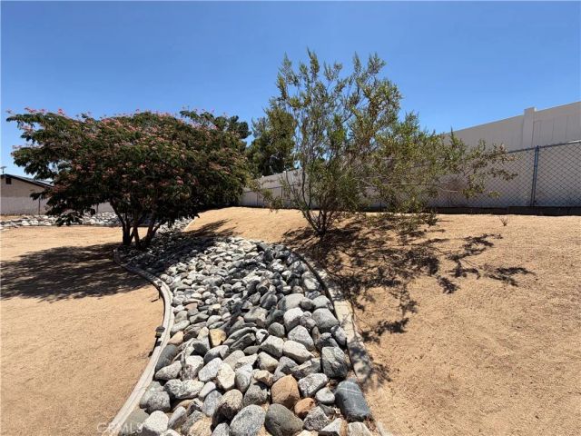 32038 Crystalaire, Llano, CA 93544