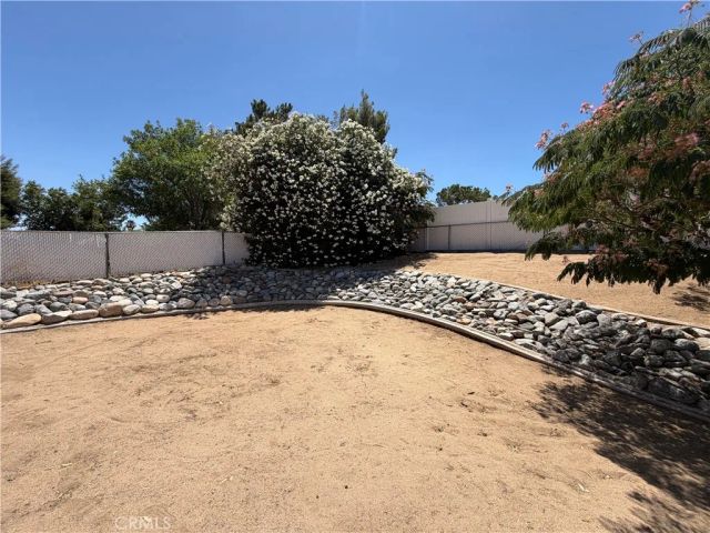 32038 Crystalaire, Llano, CA 93544