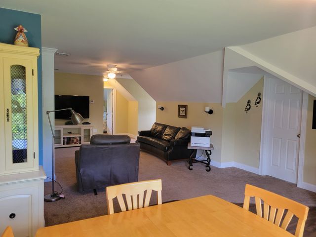 7 Harvest Road, Windham, NH 03087