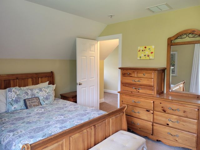 7 Harvest Road, Windham, NH 03087