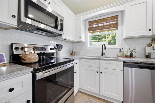 408 Grandview Avenue, Liberty, NC 27298