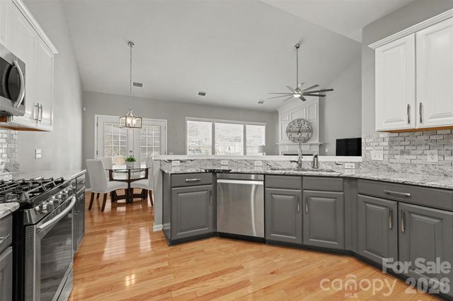 2517 Coltsgate Road, Waxhaw, NC 28173