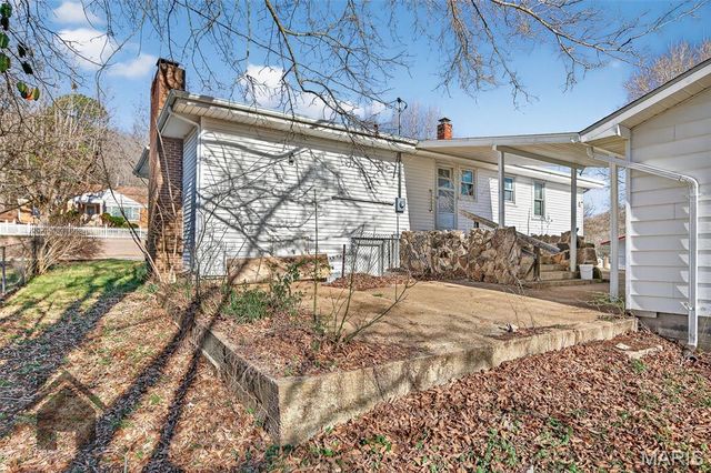 501 Broadway Street, Waynesville, MO 65583