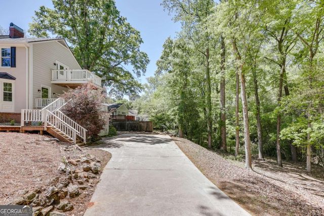 490 McWhorter Drive, Athens, GA 30606
