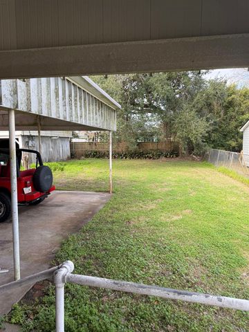 610 Green St, Thibodaux, LA 70301