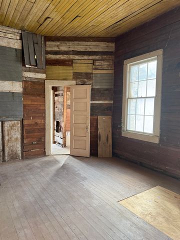 610 Green St, Thibodaux, LA 70301