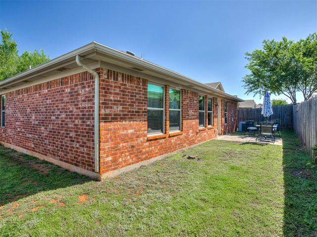 18512 Piedra Drive, Edmond, OK 73012