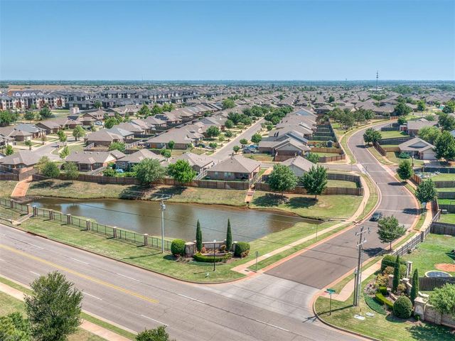 18512 Piedra Drive, Edmond, OK 73012