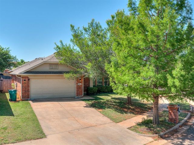 18512 Piedra Drive, Edmond, OK 73012