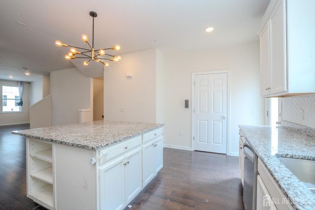 9 Audley Street, North Brunswick, NJ 08902