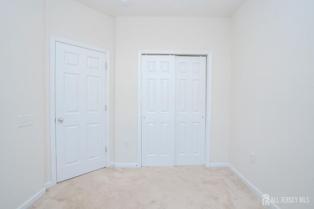9 Audley Street, North Brunswick, NJ 08902