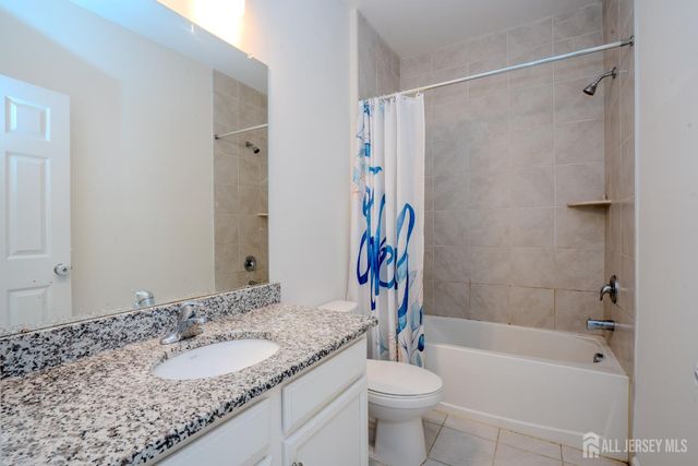 9 Audley Street, North Brunswick, NJ 08902