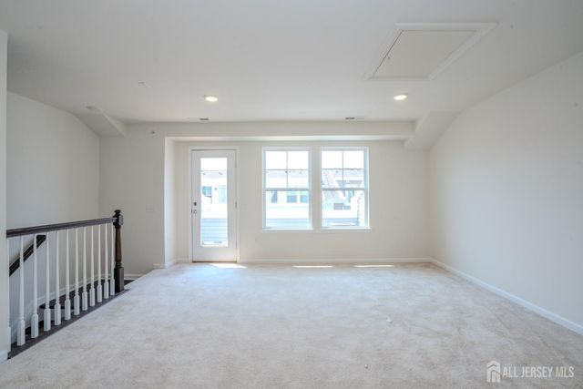 9 Audley Street, North Brunswick, NJ 08902