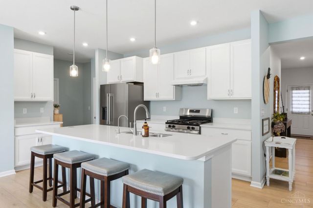 1251 Heathgate Way, Fairborn, OH 45324