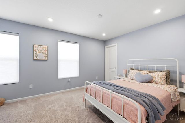 1251 Heathgate Way, Fairborn, OH 45324