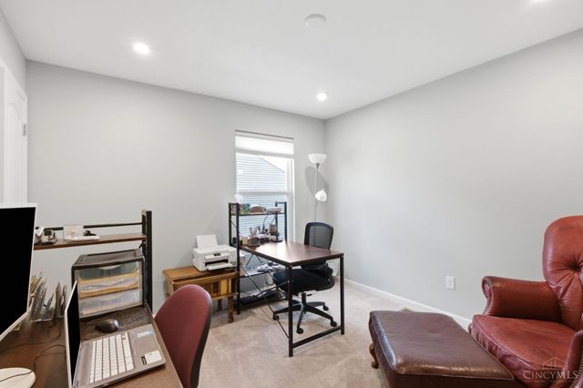 1251 Heathgate Way, Fairborn, OH 45324