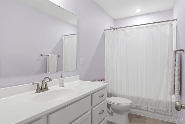 1251 Heathgate Way, Fairborn, OH 45324