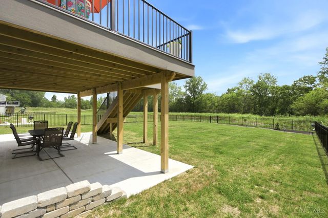 1251 Heathgate Way, Fairborn, OH 45324