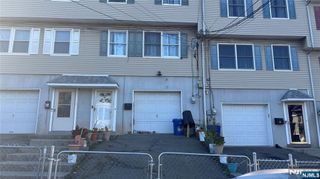 67 4th, Paterson, NJ 07522