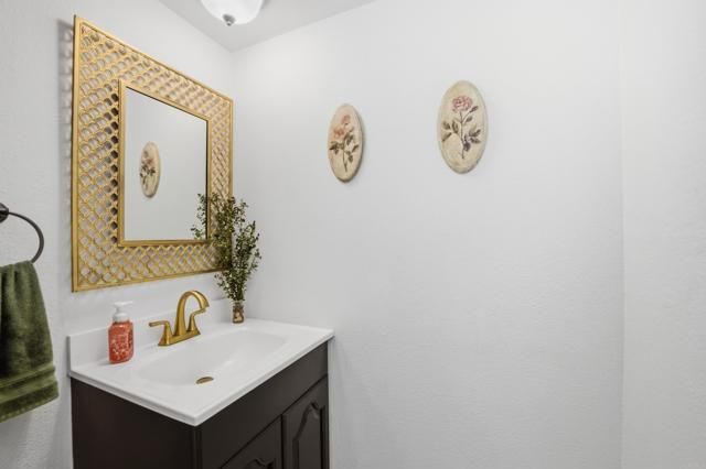 8979 Capcano Road, San Diego, CA 92126