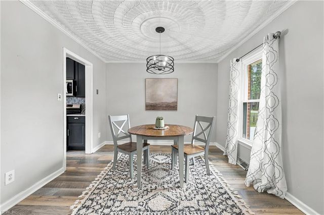 3004 Tyre Neck RD, Chesapeake, VA 23321