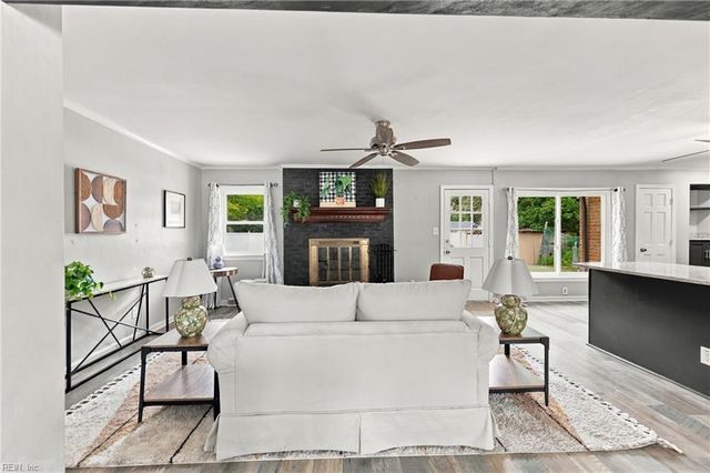 3004 Tyre Neck RD, Chesapeake, VA 23321