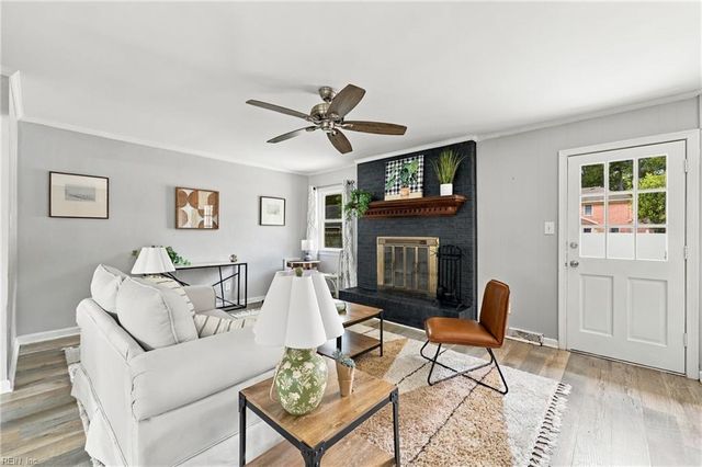 3004 Tyre Neck RD, Chesapeake, VA 23321