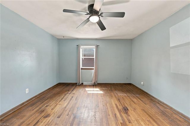 3004 Tyre Neck RD, Chesapeake, VA 23321
